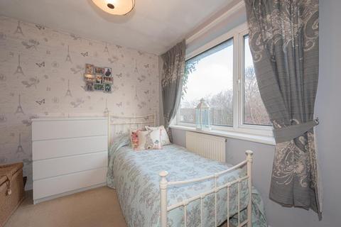 101 Long Walk, Epsom, KT18 5TU