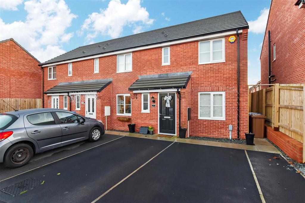 Wheatley Drive Cottingham 3 bed end of terrace house £209,750