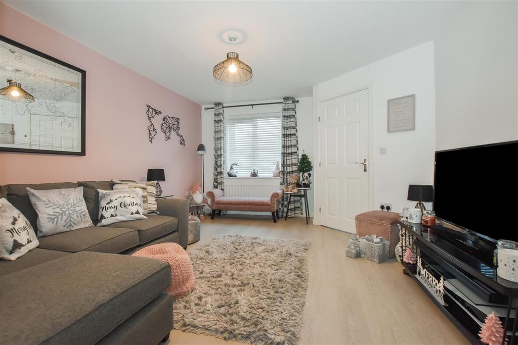 Wheatley Drive Cottingham 3 bed end of terrace house £209,750