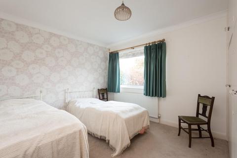 45 Dringthorpe Road, York, YO24 1LF