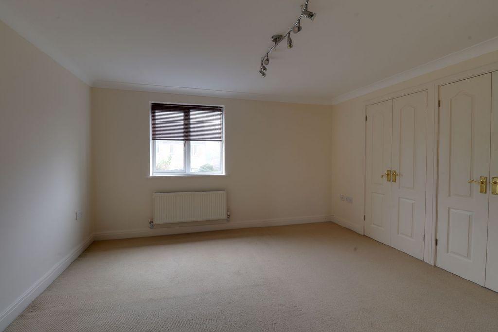 Bedroom 2 (Double with Ensuite)