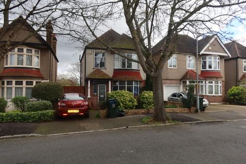 3 bedroom detached house to rent, Knole Road, Dartford, Kent