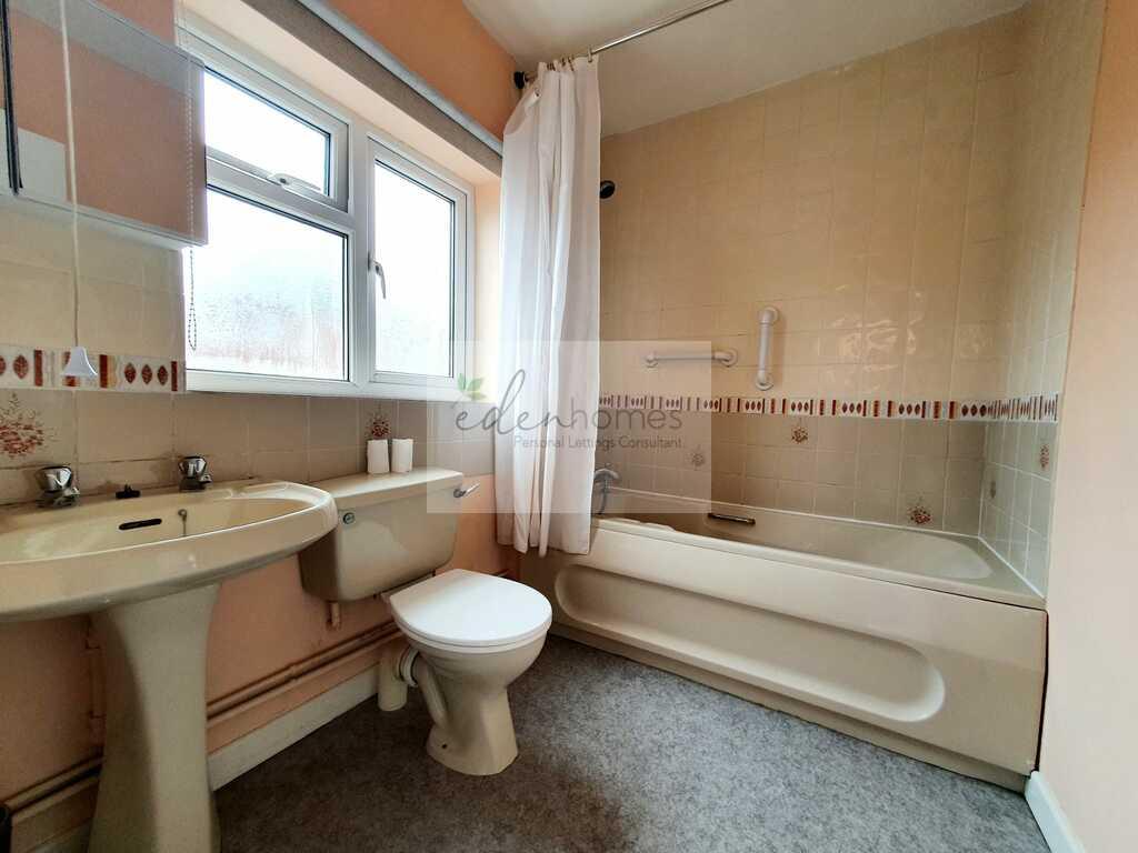Bathroom - Copy.jfif