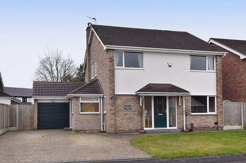 Lowland Way, Knutsford 4 bed detached house £599,000