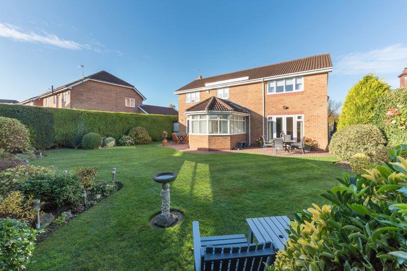 Baronswood, Gosforth, Newcastle Upon... 5 bed detached house - £725,000