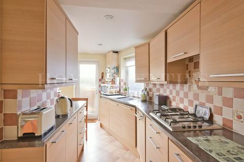 448 Mutton Lane, Potters Bar, EN6 3BB