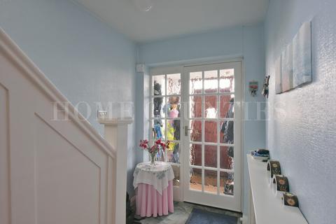 448 Mutton Lane, Potters Bar, EN6 3BB