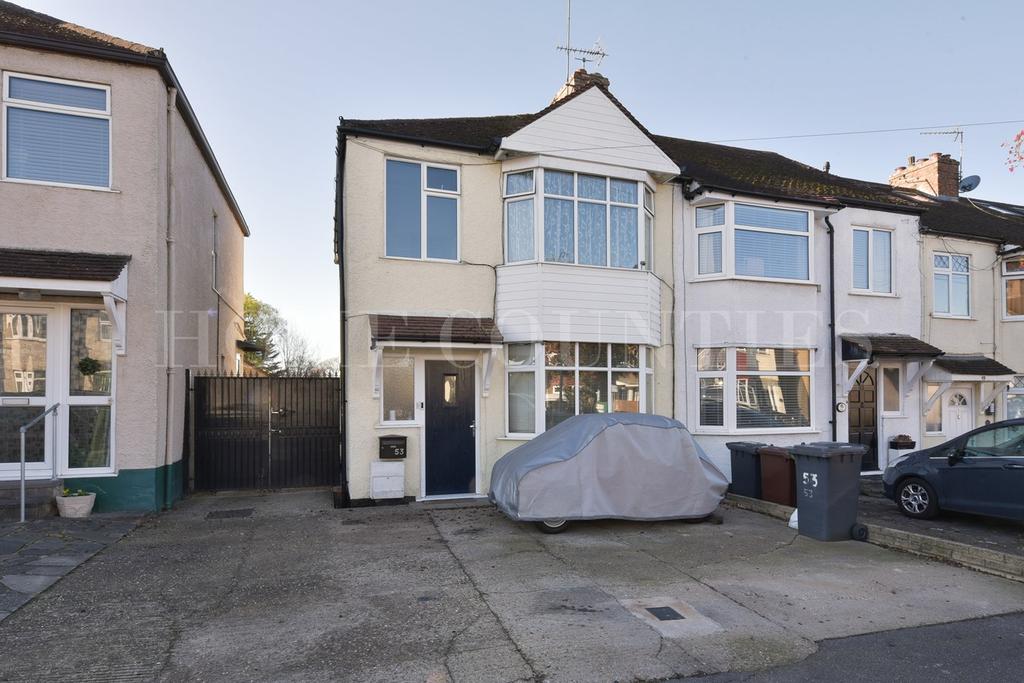 Laurel Avenue, Potters Bar, EN6 3 bed semidetached house £539,950