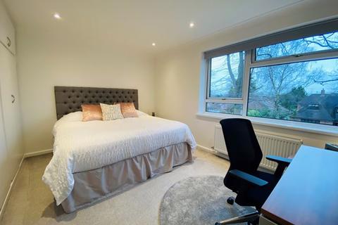 Flat 20, Eaton Court Mulroy Road, Sutton Coldfield, B74 2PZ