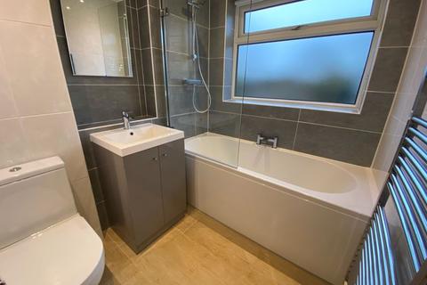 Flat 20, Eaton Court Mulroy Road, Sutton Coldfield, B74 2PZ