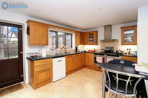96 Ramerick Gardens, Arlesey, SG15 6XZ