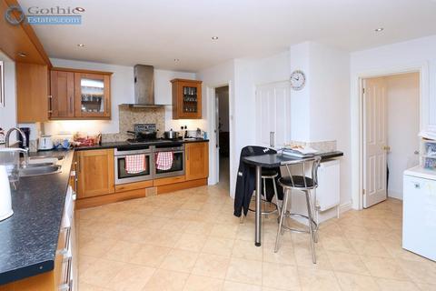 96 Ramerick Gardens, Arlesey, SG15 6XZ