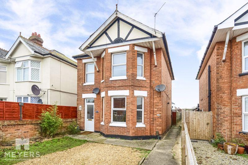 Castlemain Avenue, Southbourne, BH6 2 bed apartment for sale £260,000