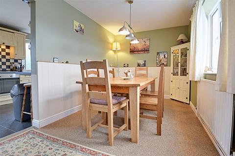 29 Heathside, Appledore, Ashford, TN26 2AT