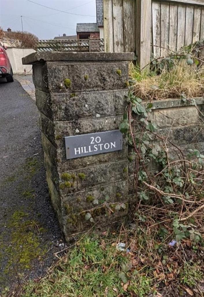 Hillston, 20 Lon Hir, Carmarthen 3 bed detached house £190,000