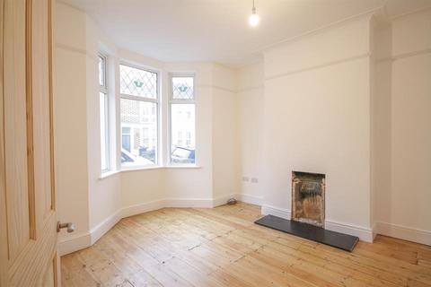 18 Sturdon Road, Bristol, BS3 2BA