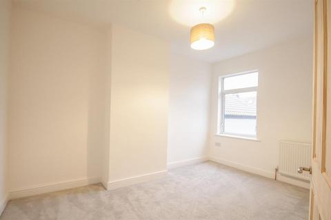18 Sturdon Road, Bristol, BS3 2BA