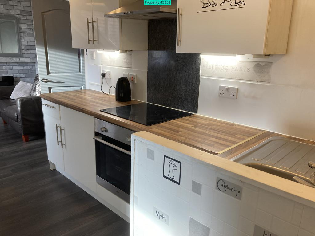 47 St. Chads Road, Derby, DE23 6RQ 1 bed flat £650 pcm (£150 pw)