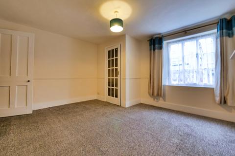 2 bedroom terraced house to rent, BAMPTON, Oxfordshire