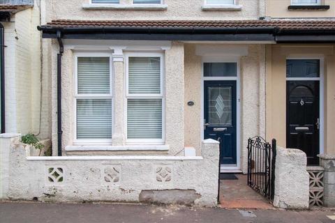 2 bedroom terraced house for sale - Dalmatia Road, Southend