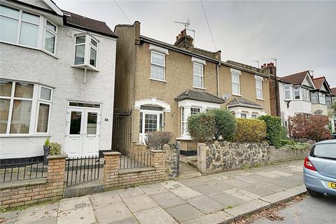 18 Halstead Road, Enfield, EN1 1QB