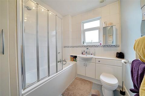 18 Halstead Road, Enfield, EN1 1QB