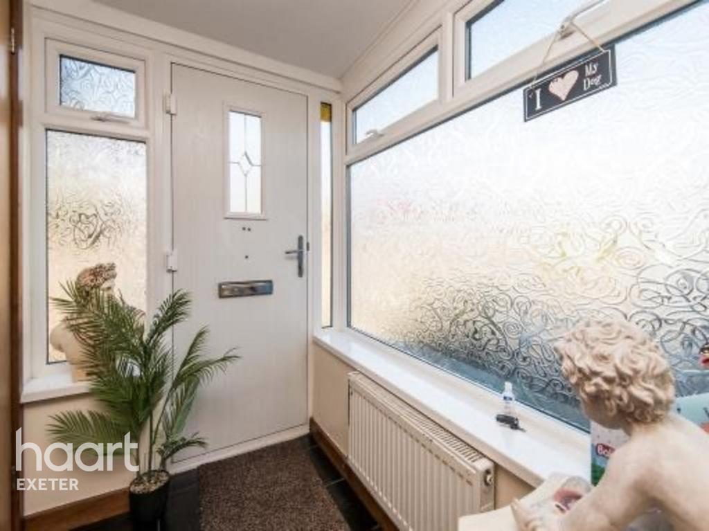 High Meadows, Exeter 3 bed bungalow £310,000