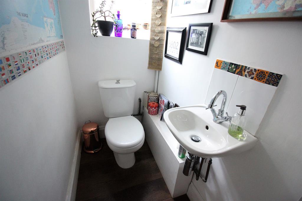 Ground floor wc