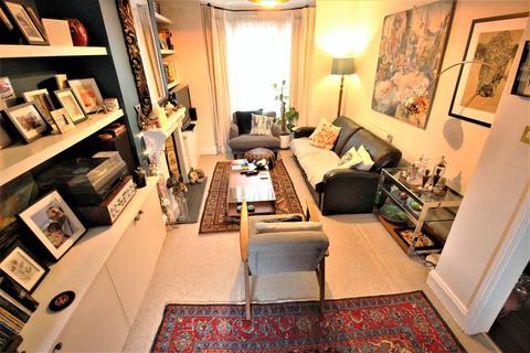 24 Abbey Grove, London, SE2 9EX
