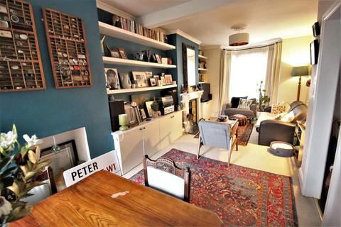 24 Abbey Grove, London, SE2 9EX
