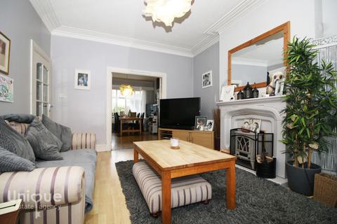 14 Cliff Place, Blackpool, FY2 9JT