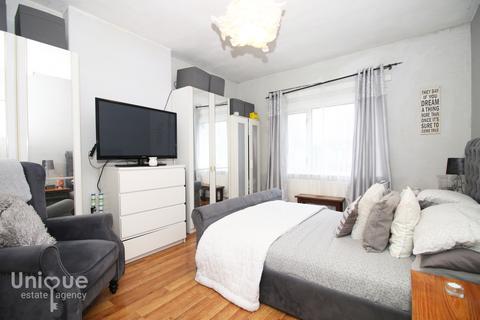 14 Cliff Place, Blackpool, FY2 9JT