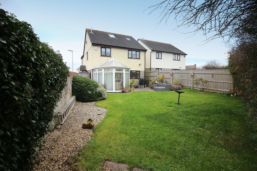 Latchbrook, Saltash 5 bed detached house £395,000