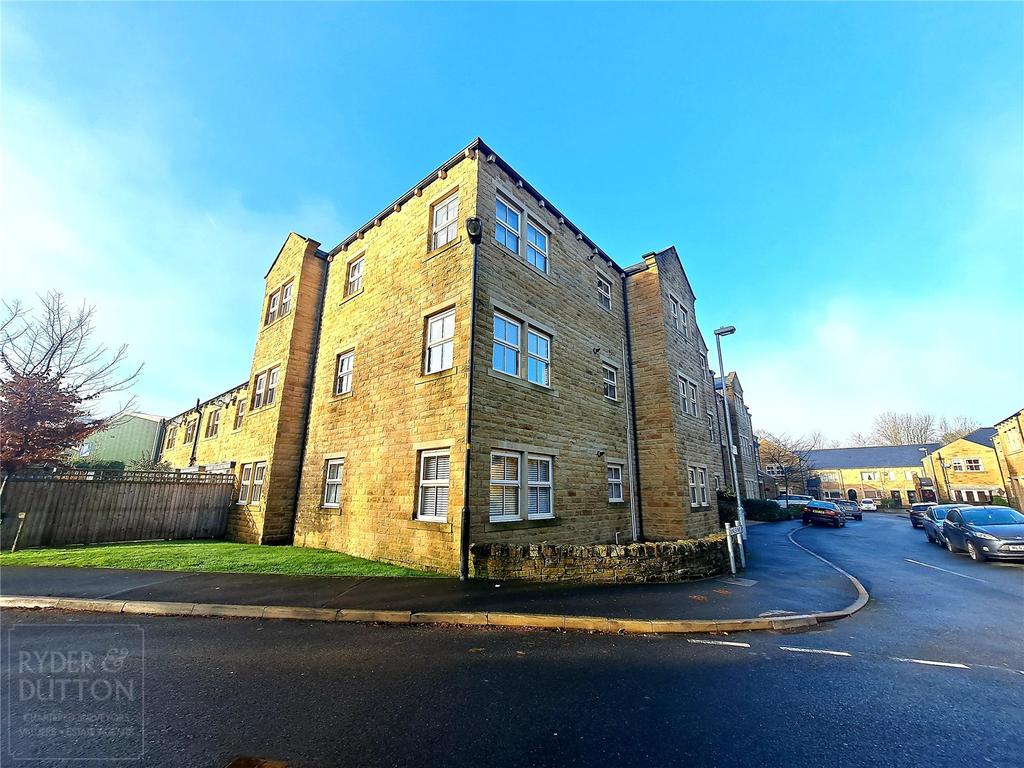 Bowler Way, Greenfield, Saddleworth, OL3 2 bed apartment £900 pcm (£