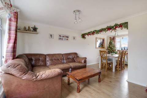 3 Troughton Walk, South Witham, Grantham, NG33 5PR