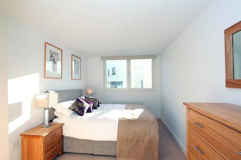 1 bedroom apartment for sale, Bridge Place, London, SW1V