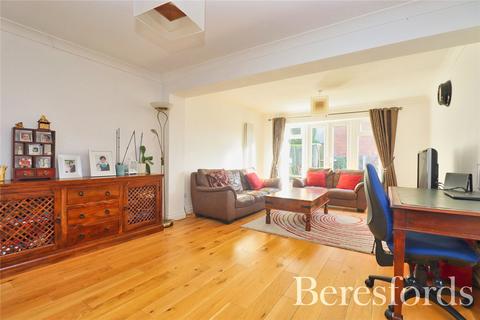 14 Palmers Croft, Chelmsford, CM2 6SR