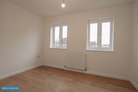 82 Morse Road, Norton Fitzwarren, Taunton, TA2 6BS