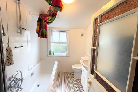 71 Heol Maengwyn, Machynlleth, SY20 8EE