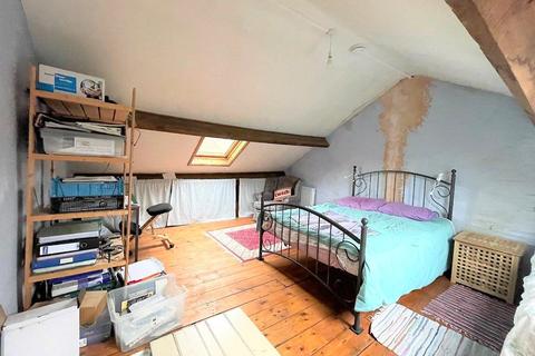 71 Heol Maengwyn, Machynlleth, SY20 8EE