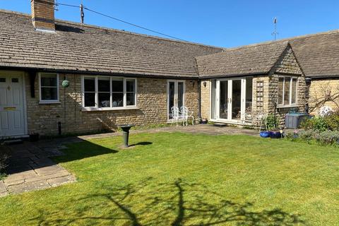 3 bedroom detached house to rent - West Street, Easton On The Hill, Stamford