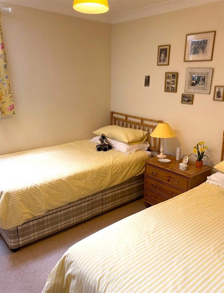 Bedroom 2.jpg