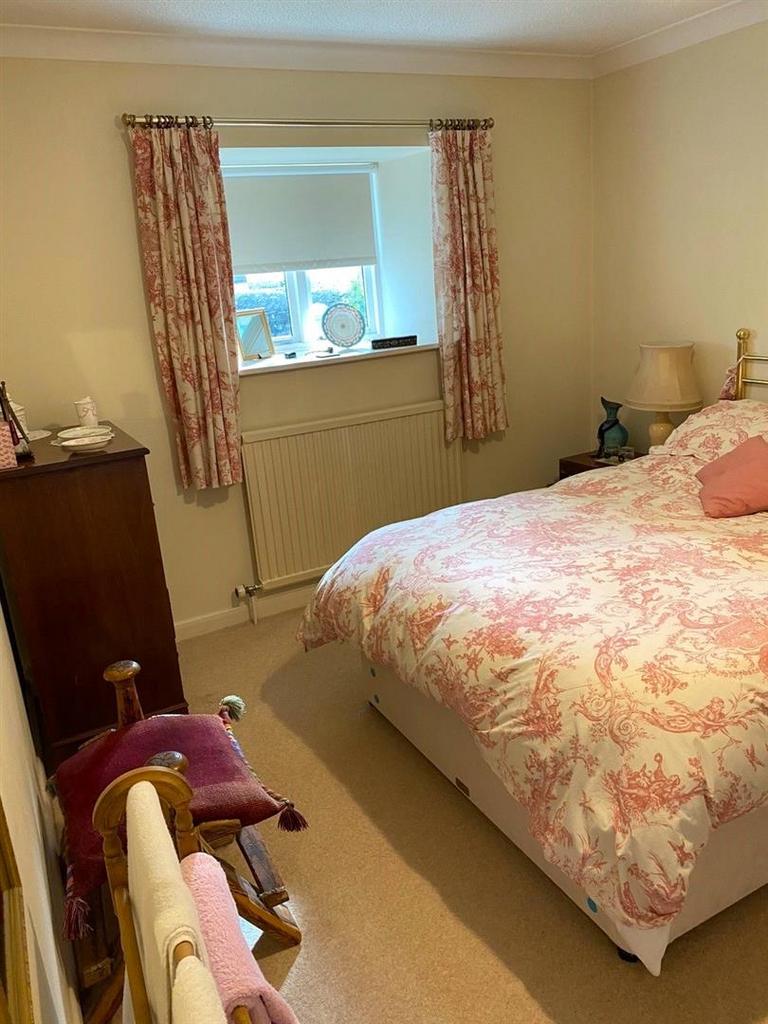 Bedroom.jpg