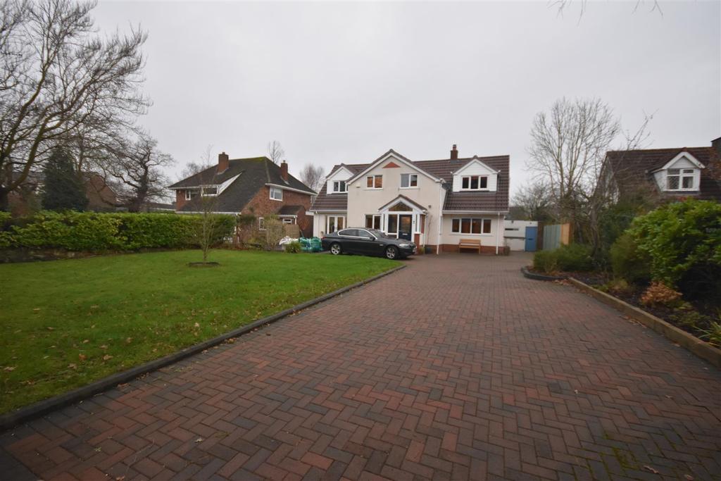 Gayton Lane, Gayton 5 bed detached house £3,250 pcm (£750 pw)
