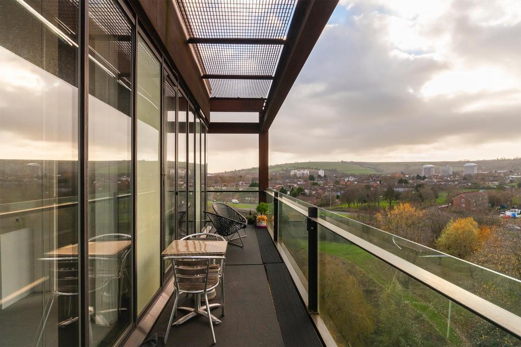EKAL807 - Balcony E.jpg