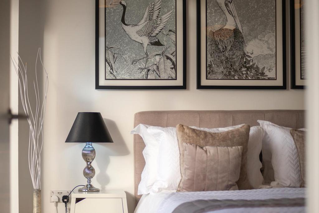 EKAL807 - Bedroom A.jpg