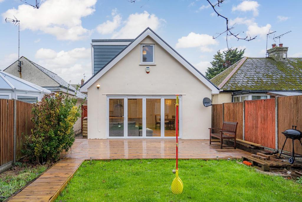Greenhill Gardens, Herne Bay 3 bed detached bungalow £375,000