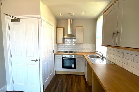 1 bedroom flat to rent, Flat 2, Warwick House, Avenue Road, DN2