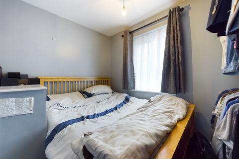 38 Essex Close, Worcester, WR2 5RW