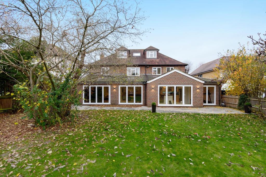 Church Road, East Molesey, KT8 6 bed detached house £2,750,000